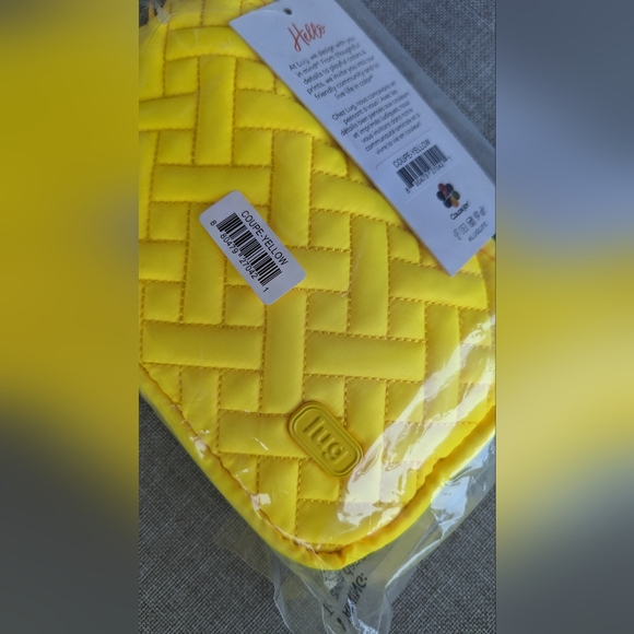 Lug Coupe Convertible Crossbody/Belt bag in Yellow - Picture 3 of 4